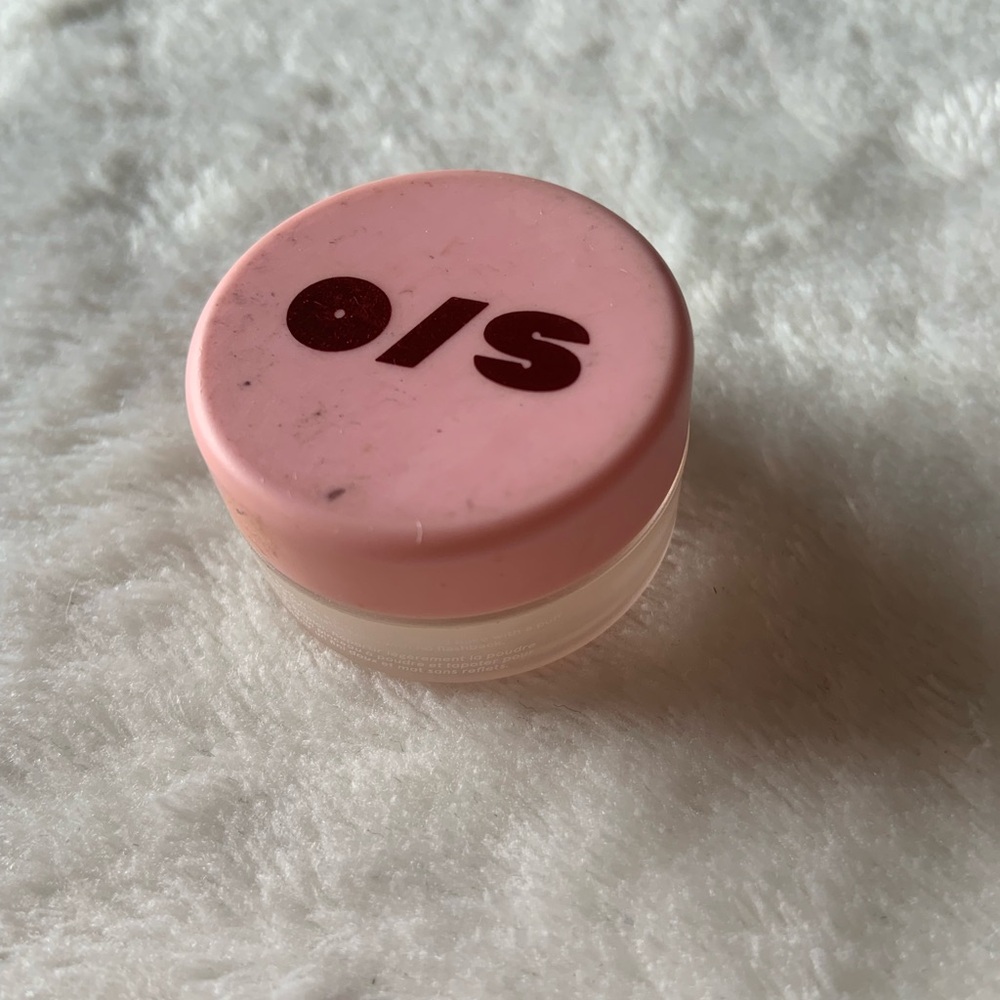 One/Size Translucent blurring setting powder